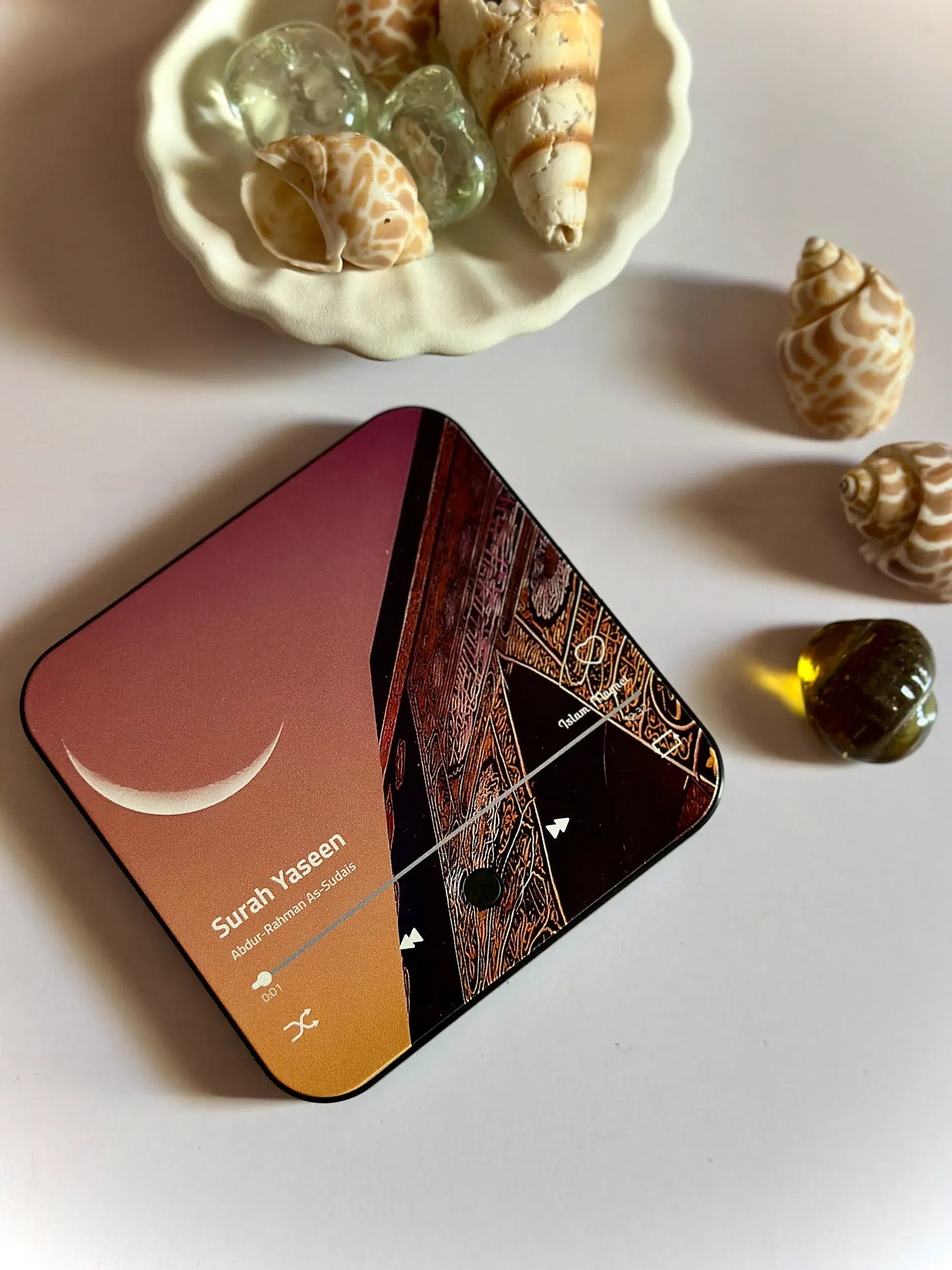 Quran Magnet with Built-in Surah Player