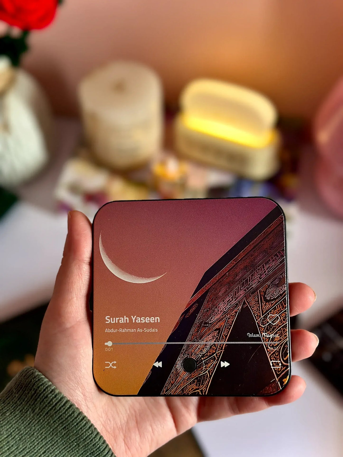 Quran Magnet with Built-in Surah Player